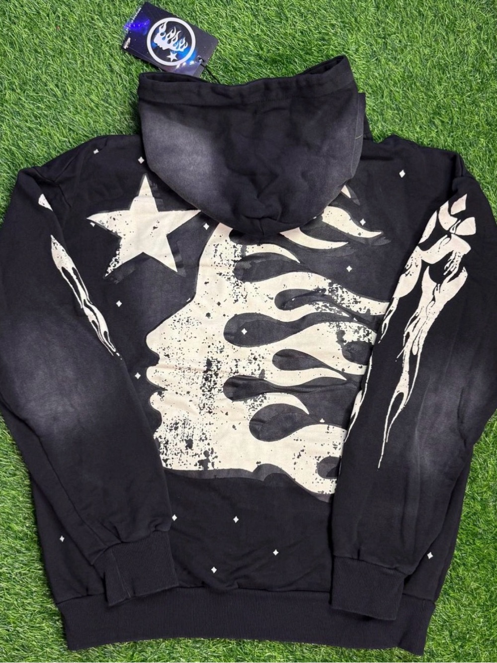 Black Sleeveless Sweater Vest with Cream Distressed Flame & Star Graphic